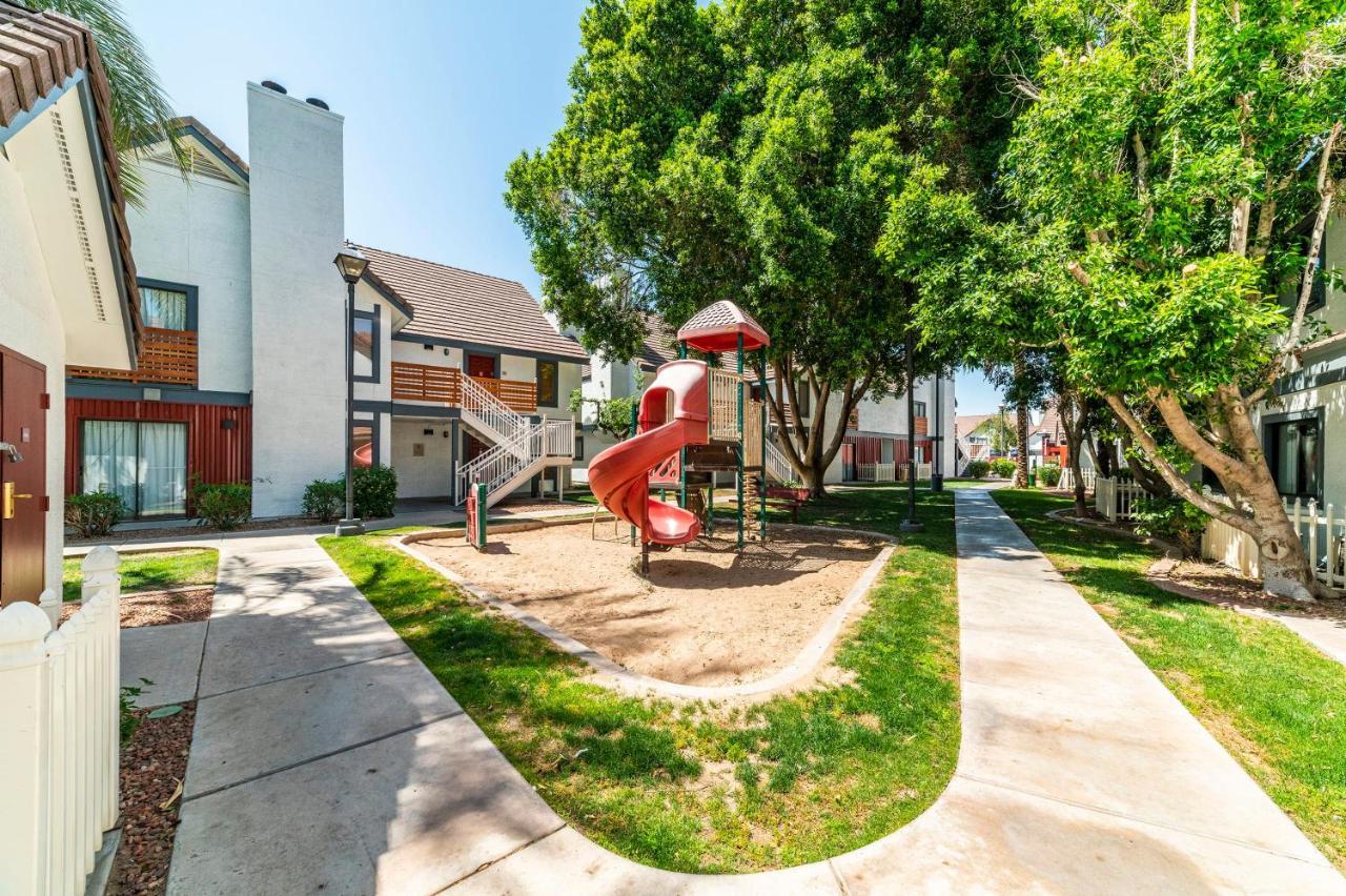 Metro Phx Upstairs 2Bd Sleeps 6 Heated Pool No Pets Allowed Phoenix Exterior photo